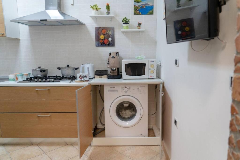 Home Nonna Sabina - Centro Storico Napoli Экстерьер фото